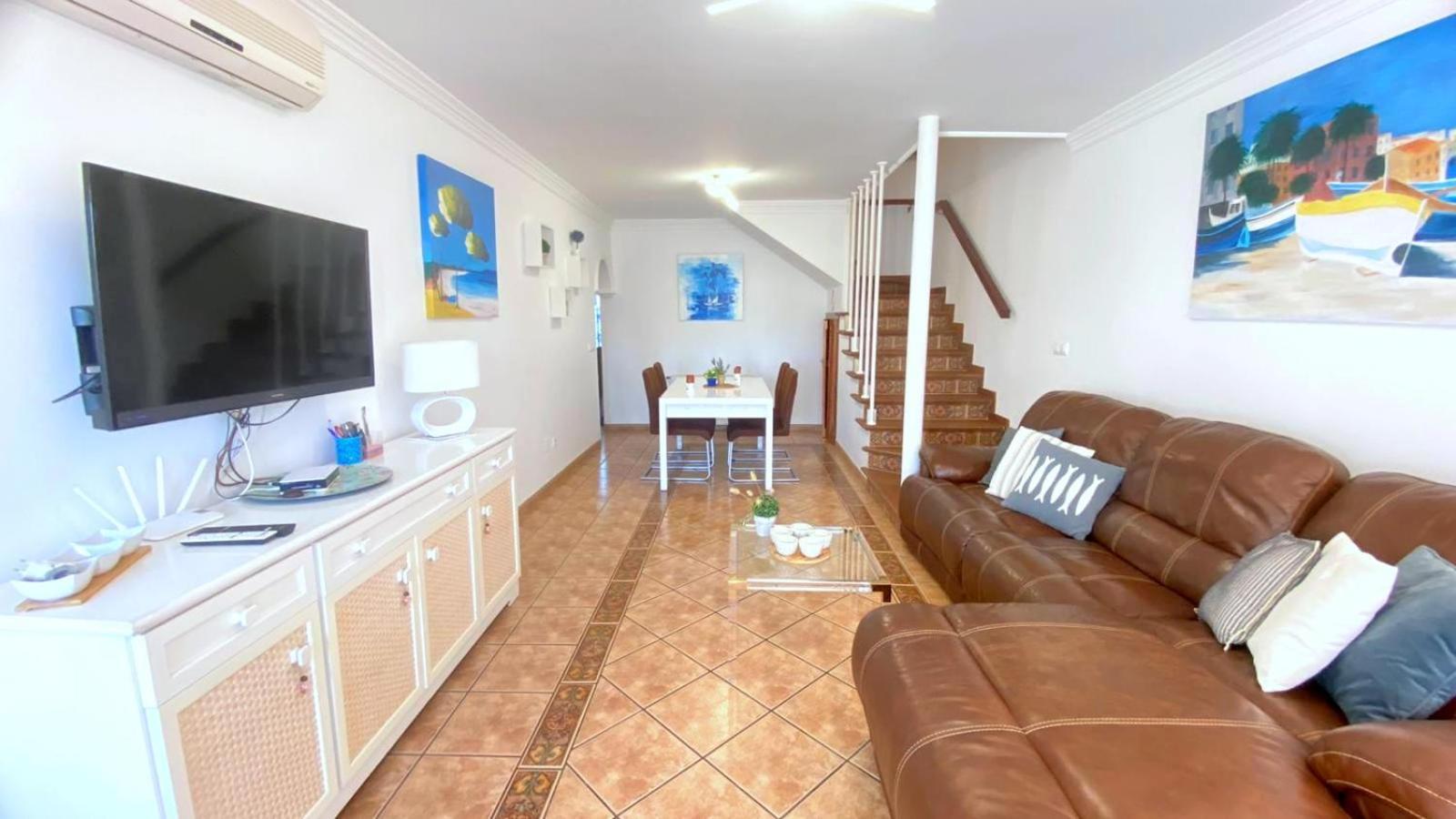 Villa Bages à Roses Extérieur photo