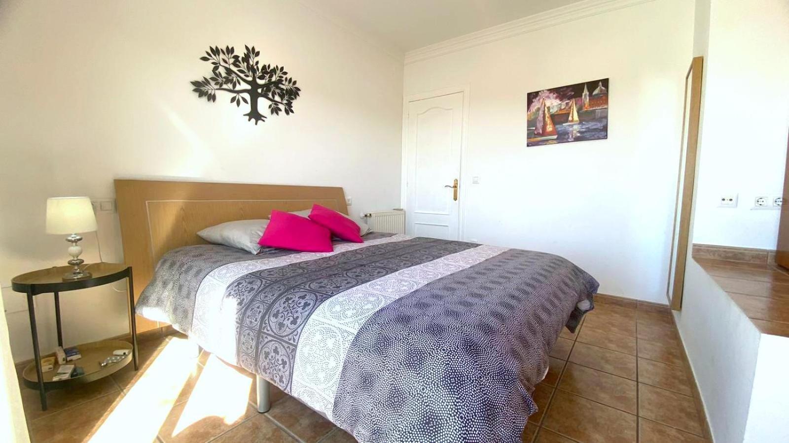 Villa Bages à Roses Extérieur photo