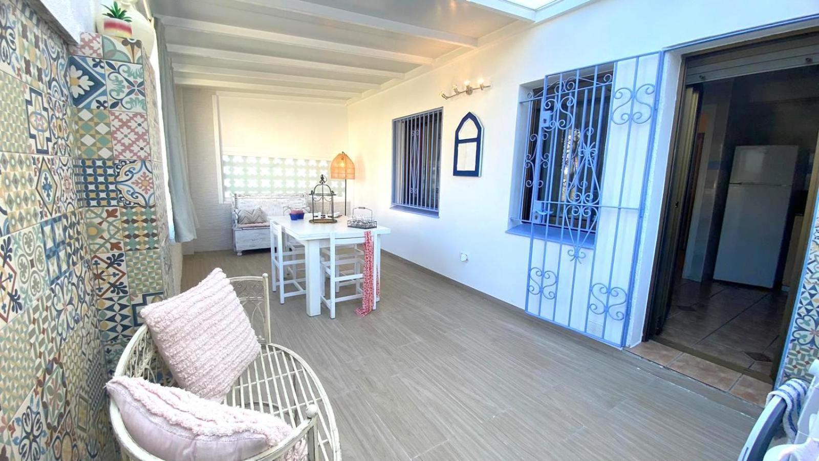 Villa Bages à Roses Extérieur photo