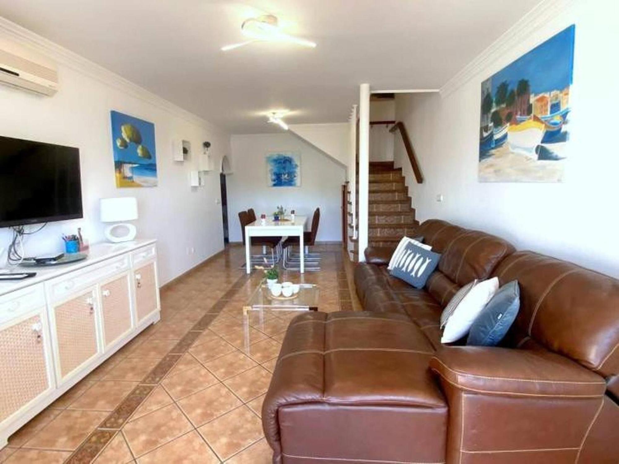 Villa Bages à Roses Extérieur photo