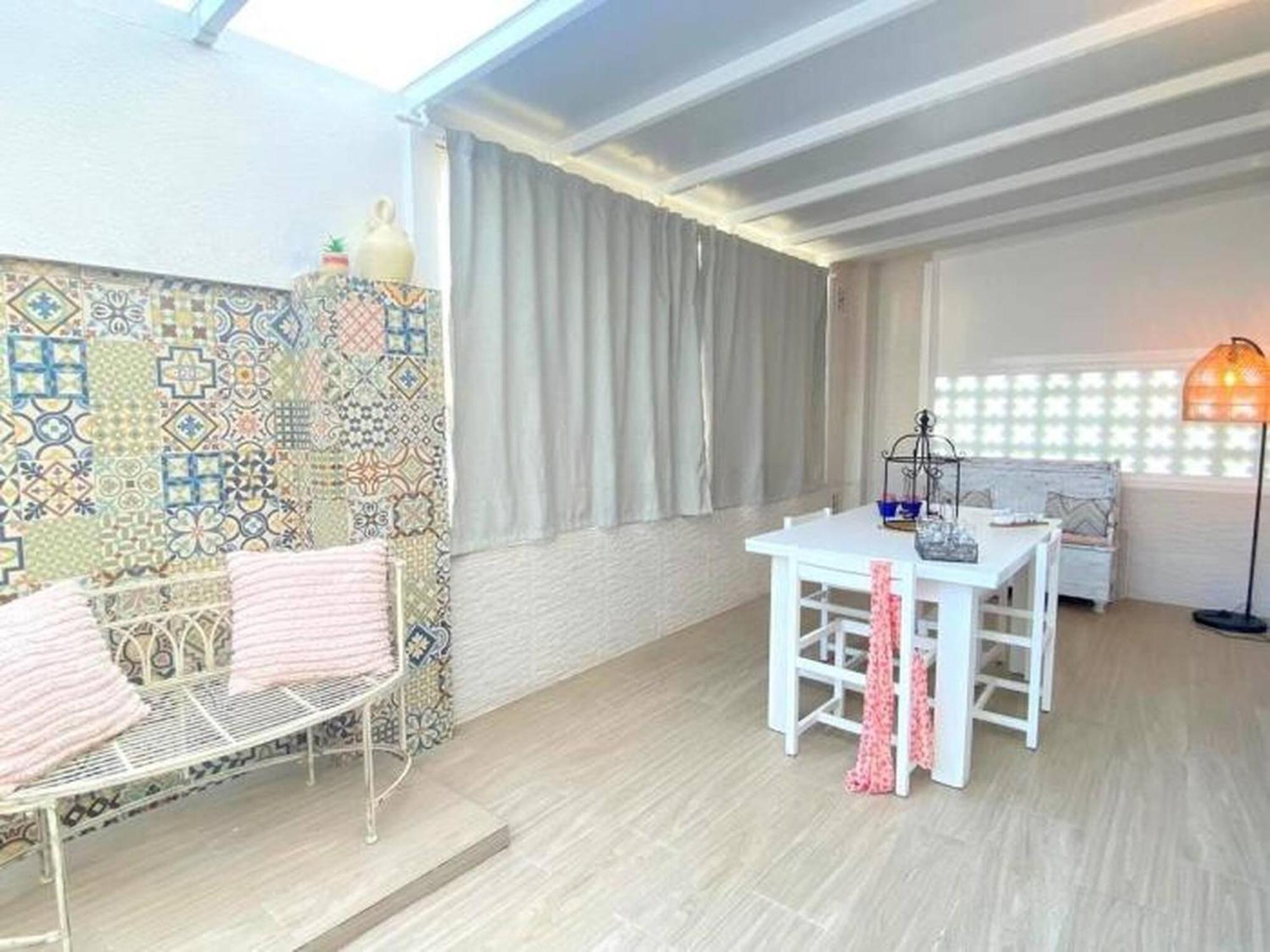 Villa Bages à Roses Extérieur photo
